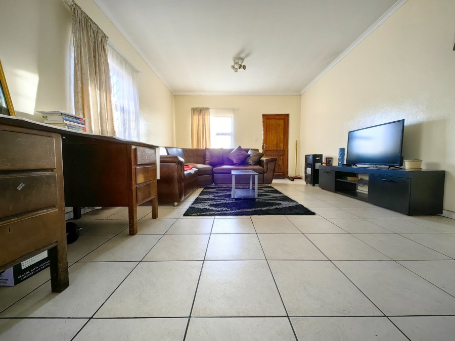 3 Bedroom Property for Sale in Colorado Park Western Cape